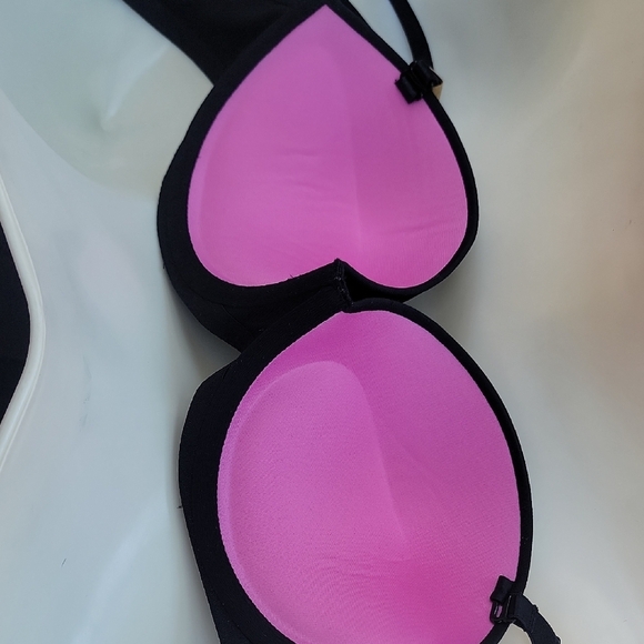PINK Victoria's Secret Black Bra - Picture 11 of 14